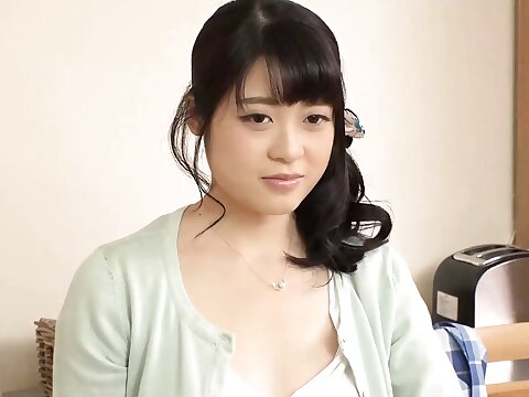 Stepbrother gives in to help & pummels old Chinese student Runa Mizuki