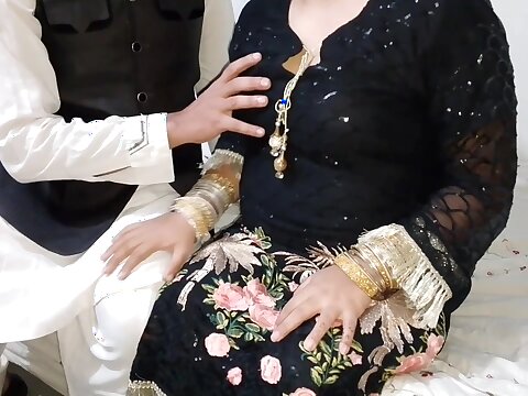 Fuck-fest with Desi Indian bhabhi