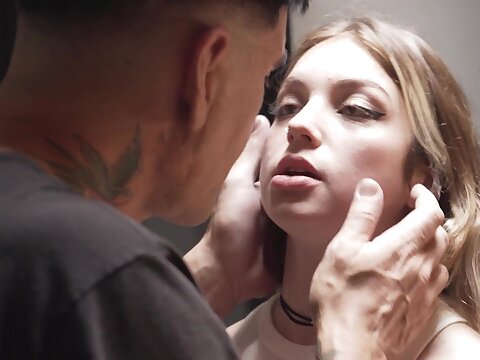 My hubby is too dumb and didn't realize that I sent him to deficient keep money from the bank just to get porked wits the pizza application fellow. I got in all directions from humid when I discovered that we were home alone and I couldn't stop him from j